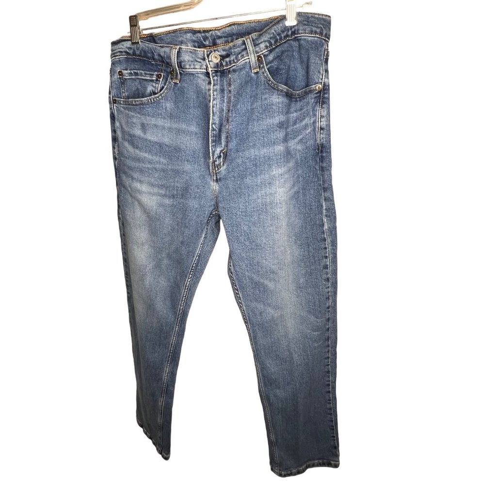 Levi Strauss and Company 505 men’s blue jeans 36X 30 straight leg five pocket